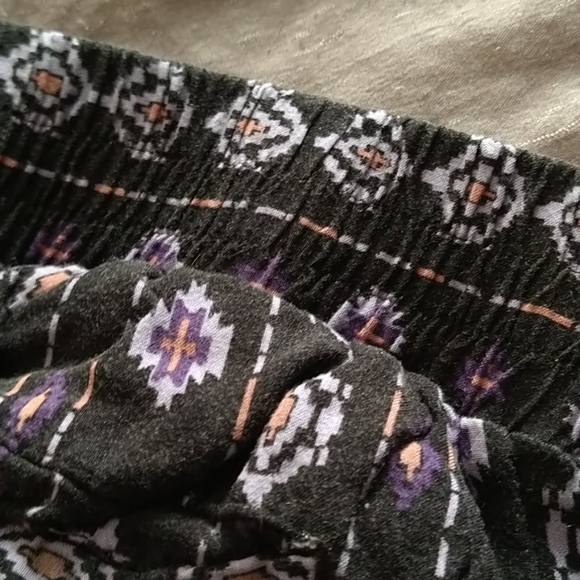 Pants - Picture 4 of 4